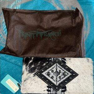 Trinity Black and White Clutch